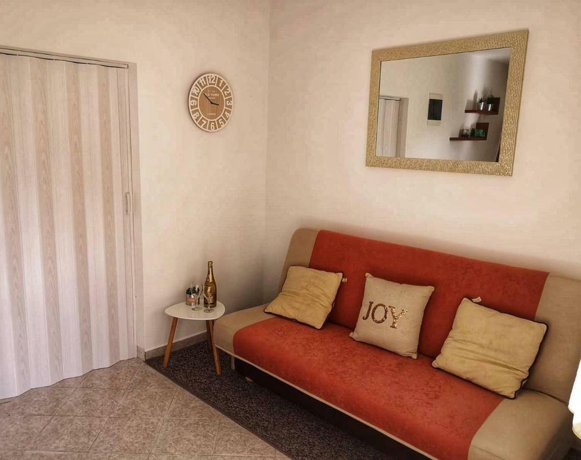 Apartman Anamaria Klis Exterior foto